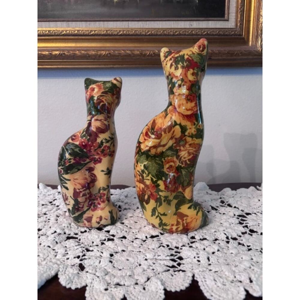 Vintage La Vie Decoupage Ceramic Cat Figurine Statue Floral Patchwork Rose 11"
